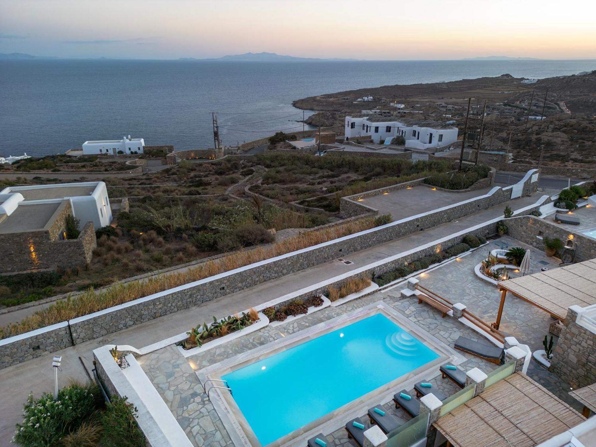 Mando Pool Villas W Sea Views - Five Bedrooms Praia Super Paradise Exterior foto